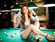Sitti Sutinah Suhardi judi poker p2play online 